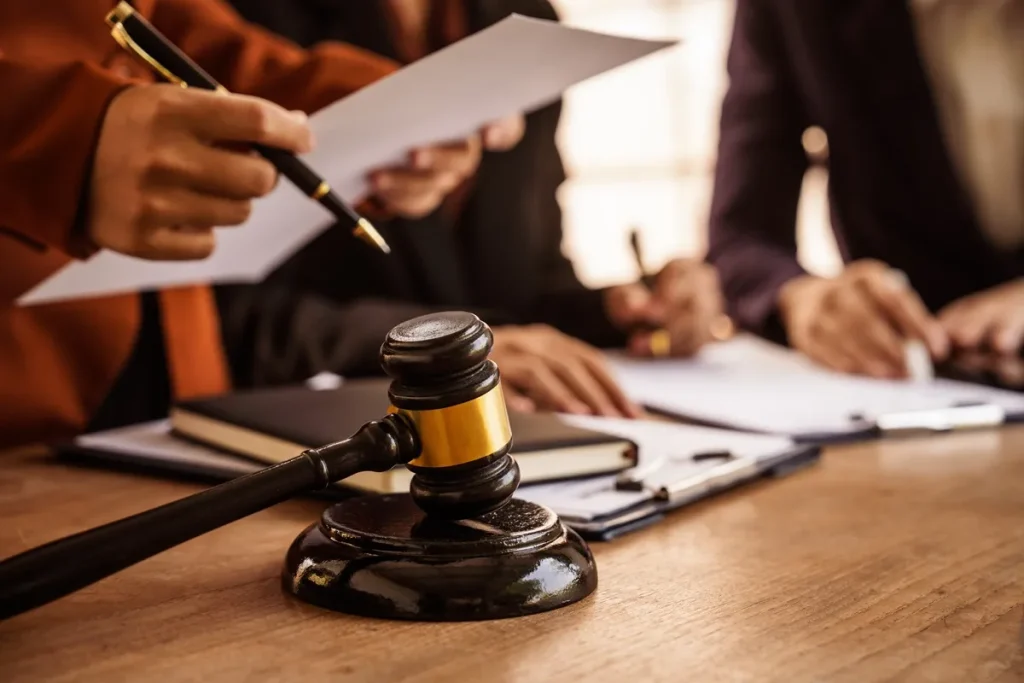 AI法規制の現状と企業のリスク対応